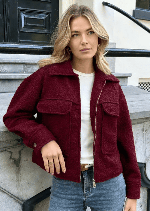 Bouclé-Jacke mit Reißverschluss – Trend Herbst/Winter 2025