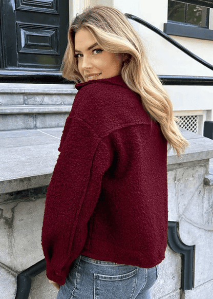 Bouclé-Jacke mit Reißverschluss – Trend Herbst/Winter 2025