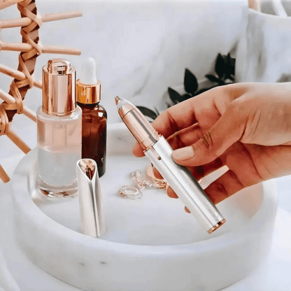 BeautyLux™ Epilier-Stift – Perfekte Augenbrauen in Sekunden